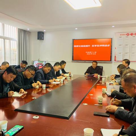 观摩交流促提升  互学互评同进步——米粮镇周末现场会在中心小学举行
