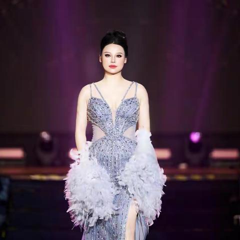 2025国际名媛太太香港大使汪紫欣女士荣膺桂冠纪实