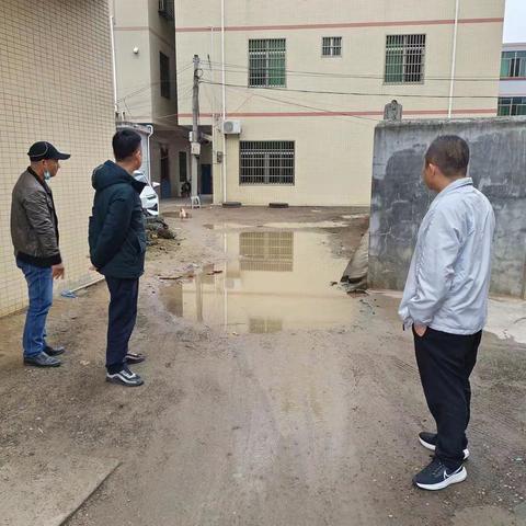 路面硬化解民忧 办好实事暖民心