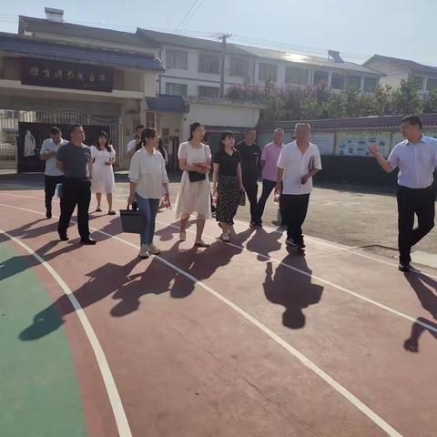 白龙教育督导责任区夏季安全现场会