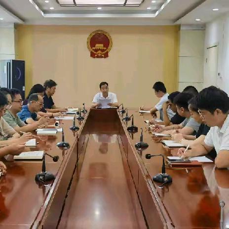 磁县人大机关学习传达县委十二届十次全会精神