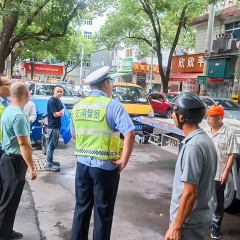 吴宁街道整治非机动车乱停乱放--助力文明城市创建