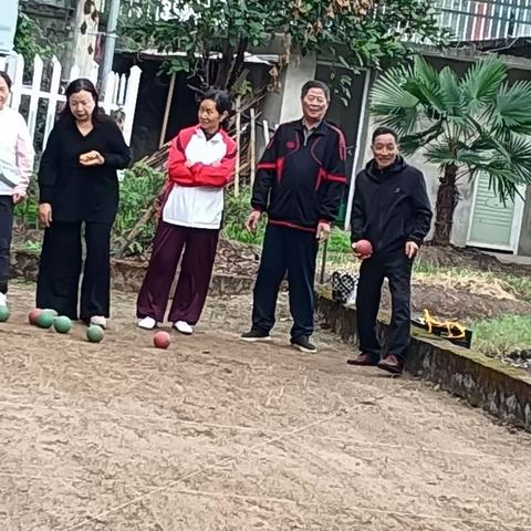十一月6一7日地掷球培训活动己园满结束