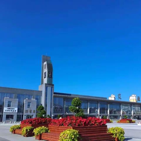 重温入党誓词，认真学习保密法，做一名优秀的党员——辽源站运转车间党支部主题党日活动