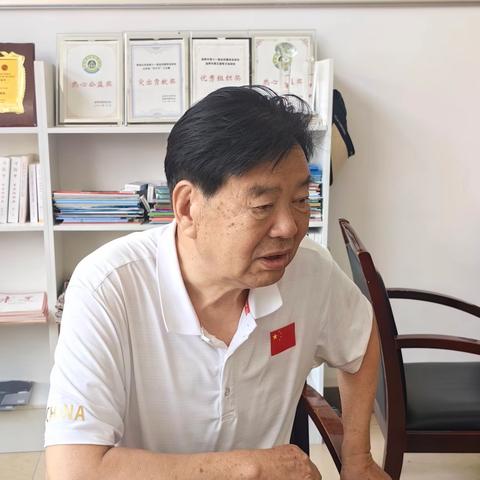 市门协开展庆"七一″党课教育及书香门协文化门球读书月学习交流活动