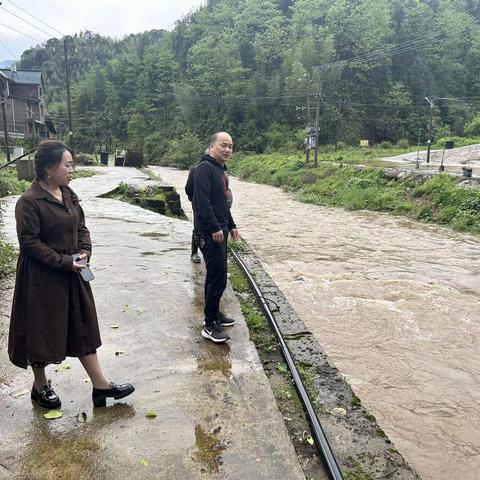 落实防汛责任，筑牢防汛堤坝——旭光乡万源分场防汛进行时
