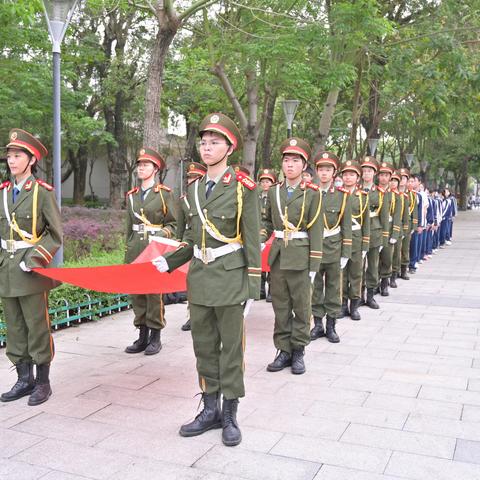 2023年廉江市第三中学“缅怀革命先烈，传承红色基因”清明祭扫烈士墓活动总结