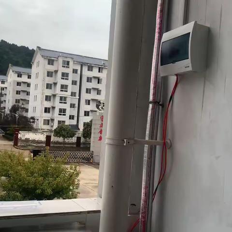 健康饮水，放心你我                           ———锦屏镇灵山小学