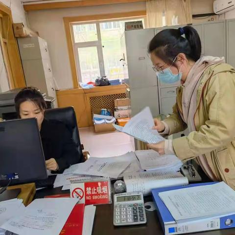 燕沟社区“十朵金花”系列报道 －－油菜花马晓婵