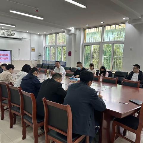 开展食堂观摩活动，筑牢食品安全责任——中心店镇学校幼儿园食堂食品安全工作观摩活动在东滩矿幼儿园举行