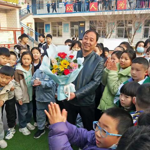 向风而行，向光生长，盛开如花——白璧镇北务小学庆祝“三八”女神节简报