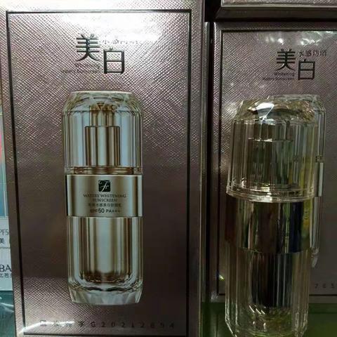 六一儿童节丽婴房与各品牌厂家搞大型促销，凡进店消费有礼品相送