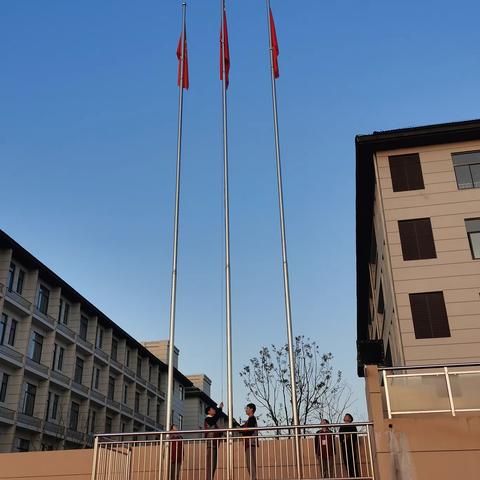 “弘扬雷锋精神 做新时代好少年”——万年六中学雷锋主题系列活动