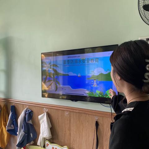 防溺水❗防溺水❗防溺水❗——欢乐城幼儿园小小班防溺水安全教育