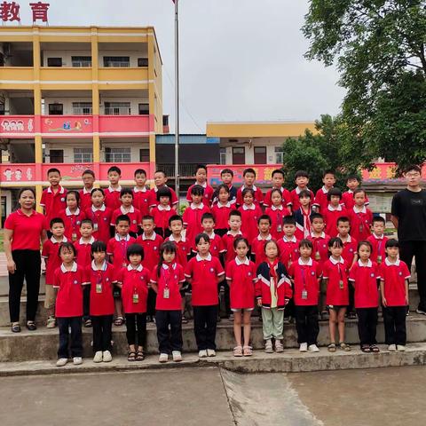 放飞梦想，快乐成长！