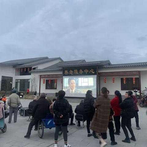 将军山村开展公益电影放映活动