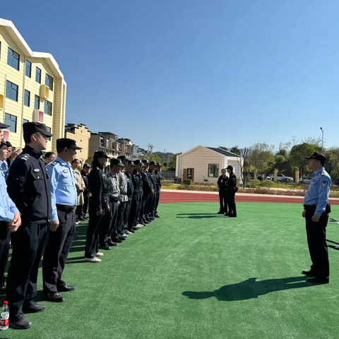 开展反恐防暴演练 筑牢校园安全防线——武夷中心小学开展警校联合反恐防暴应急演练活动