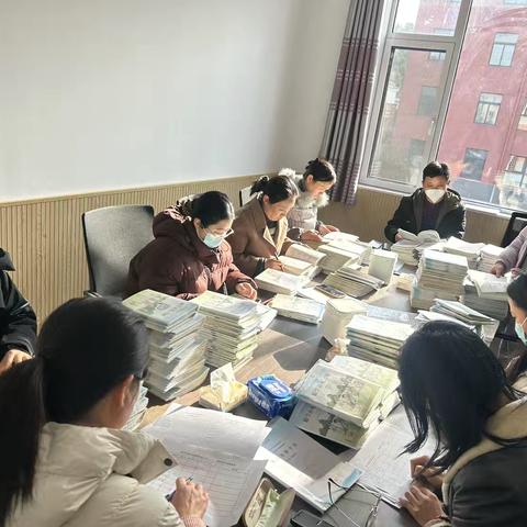 抓常规，促提升——驿城实小数学业务检查