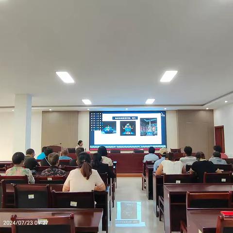 南部新城残联举办残疾人职业技能培训班
