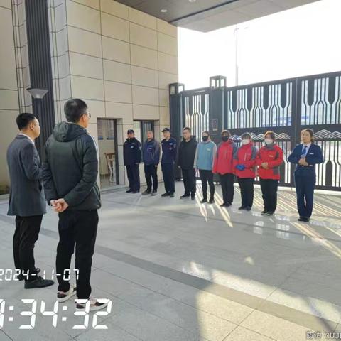 开展电梯应急演练，增强安全防范意识