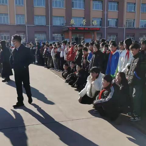 阳光体育助成长 拔河比赛展风采——肖营子总校白家店小学拔河比赛