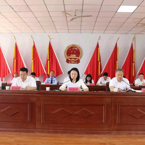 卿头镇第五届人民代表大会第六次会议胜利召开