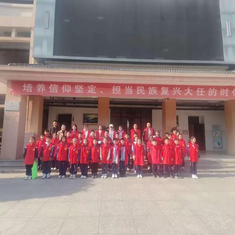 “双创”行动，我们携手同行——横峰县实验小学党建带队建“双创”活动报道（二）