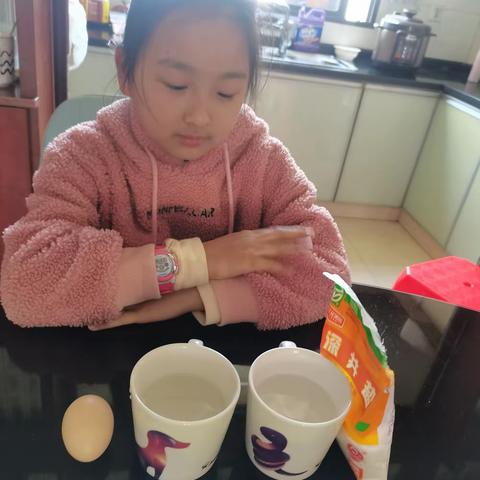 沉浮的鸡蛋——汪玉锦的科学小实验