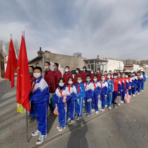 【达拉特旗蒙古族学校少年军校🏫】心有榜样，行有力量“弘扬雷锋精神”系列活动