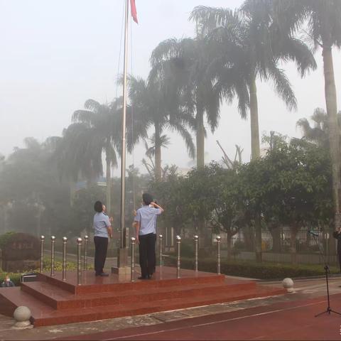 弘扬雷锋精神 营造和谐改造环境——省新成监狱组织服刑人员开展“学习雷锋精神，争做改造标兵”教育周活动