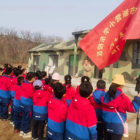 学习雷锋精神，争做雷锋式少年——日照市新营小学东校区小星辰中队开展“知雷锋 学雷锋 做雷锋”系列活动