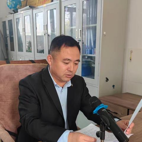 家校共育 携手同行——青年新区小学召开家长会