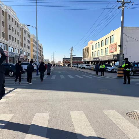 “奔跑吧，少年” ——阿右旗直属完全小学冬季越野赛