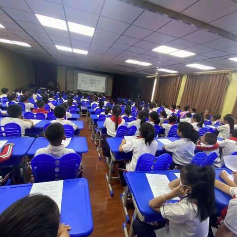 凌云壮志 筑梦飞翔——记锡市第二实验小学航模社团