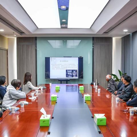 国网滨海县供电公司：举办“把脉问诊送健康 尊老敬老暖重阳”活动