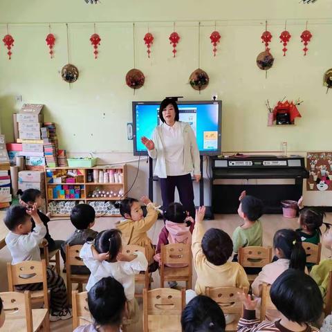 引领  互助  进步——临漳县第八幼儿园领导进课堂纪实九