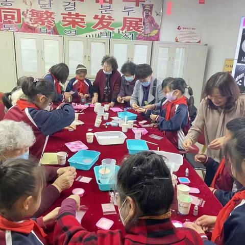 邂逅美好 “皂”就幸福——北市场街道安图社区开展手工皂制作活动