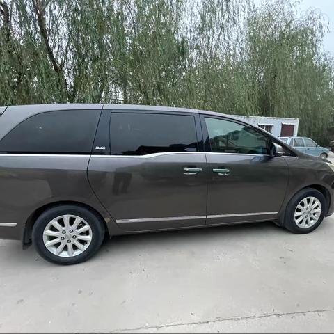 达燊公司二手车批发销售、租赁