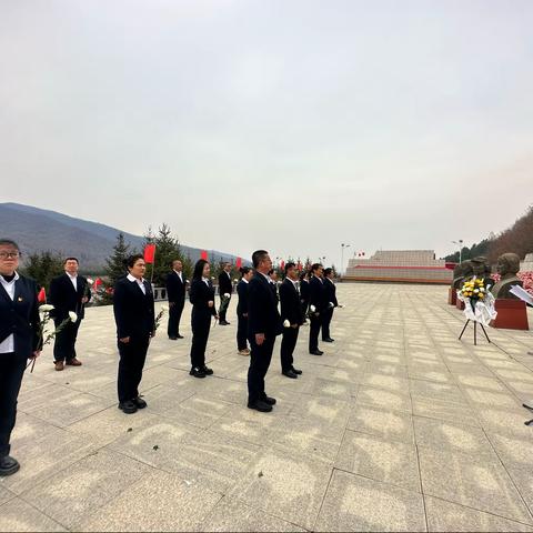 “工作落实年”追寻荣光 砥砺前行——林口县第二中学党支部赴八女投江纪念馆参观学习