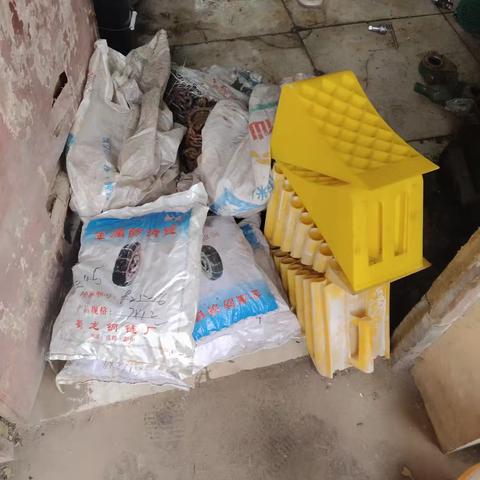 等驾坡环卫站应对雨雪天的安排计划