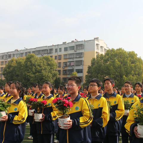 赴春天之约，绽巾帼芳华 ——牛首一中3.8国际妇女节活动