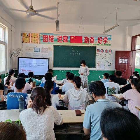 抓课堂    融方法    共提升——赵集镇六年级语文复习研讨在黑白洼小学举行