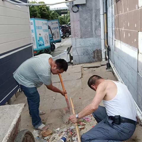 仁辉社区 ——整治人居环境，构建美丽社区