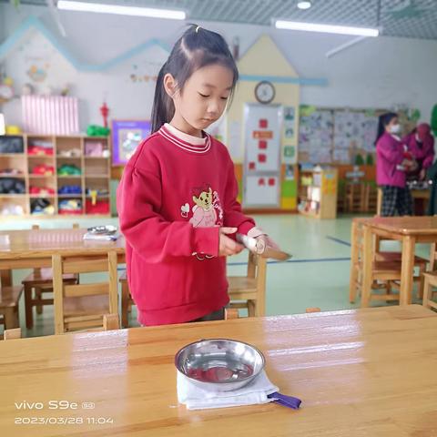 明日值日生----刘粟卿，崔曼欣越