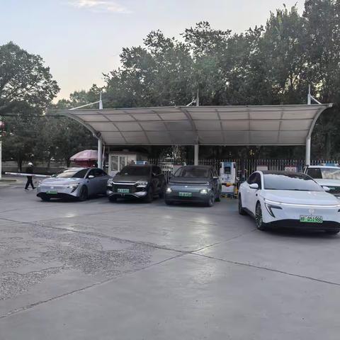 【戈壁明珠】石河子销售公司：电量满格有底气 中石油伴您出行无忧