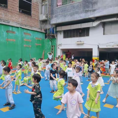 🌈蓝山县艾乐幼儿园🌈中二班第十九周精彩回顾