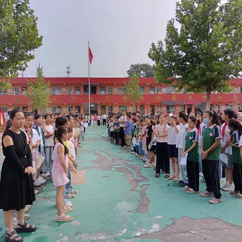 童年不散场  扬帆要起航——殷都区曲沟镇西曲沟小学全体学生欢送2024届毕业生