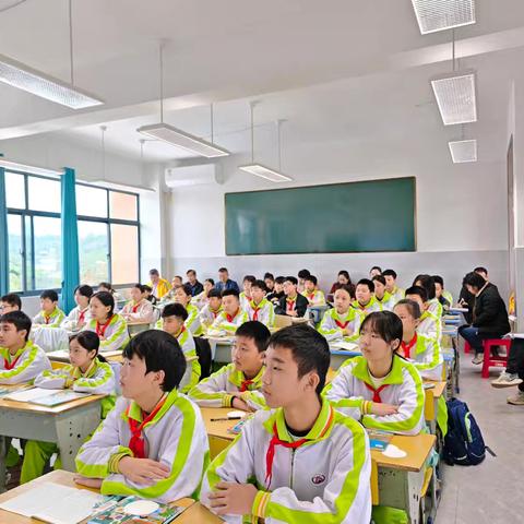妙趣探“圆”，智启课堂——记中建学校六年级数学研讨课《圆的认识》