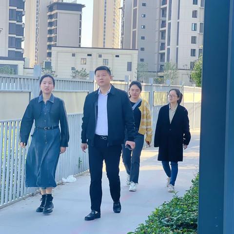 领导视察添动力，砥砺前行展未来——记白塘镇镇长莅临白塘中心幼儿园调研指导工作