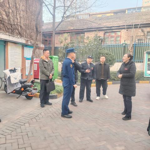 区安委办督导检查张家村街道高层建筑及冬春季安全隐患排查整治工作